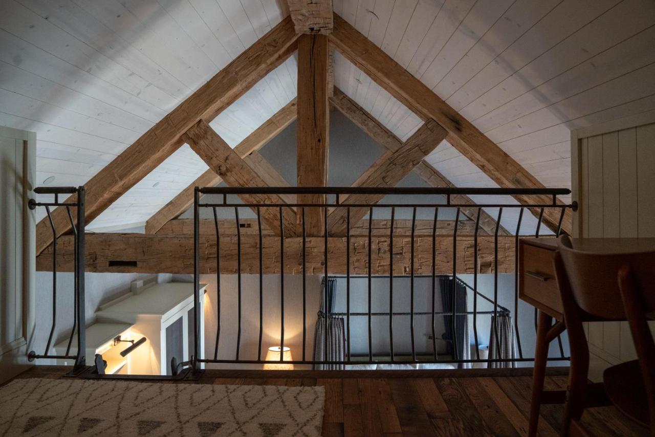 Отель Public House Lofts Крестед-Бьютт Экстерьер фото